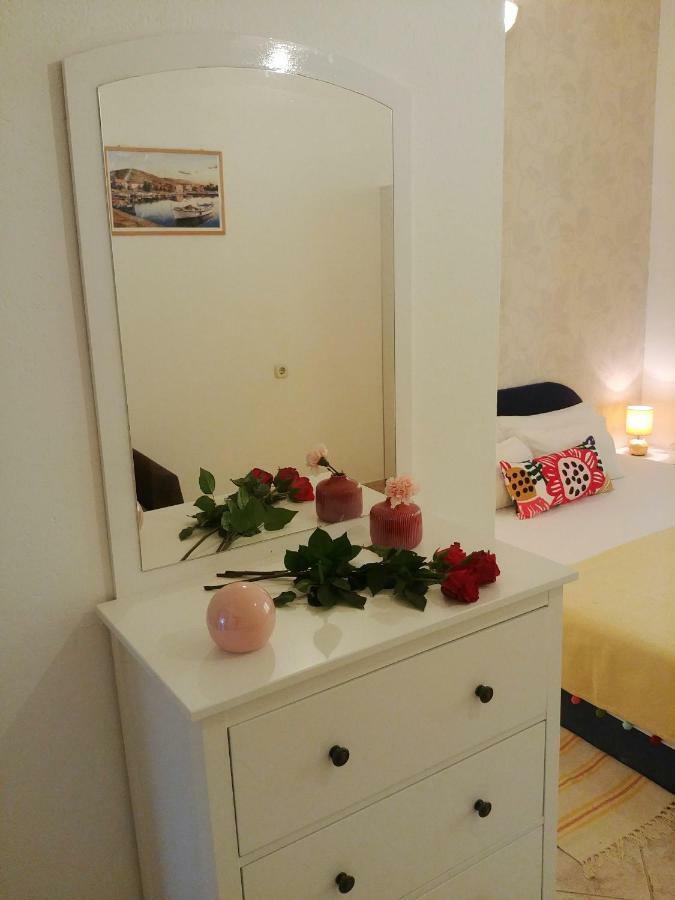Apartments Marija คาร์โลบัก ภายนอก รูปภาพ
